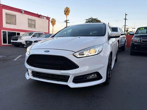 2016 Ford Focus ST ST