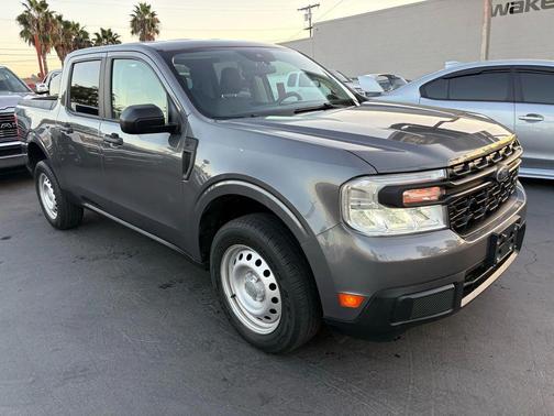 2022 Ford Maverick XL