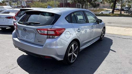 Ice Silver Metallic 2018 Subaru Impreza 2.0i Sport