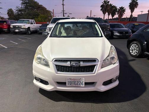 2014 Subaru Legacy Base