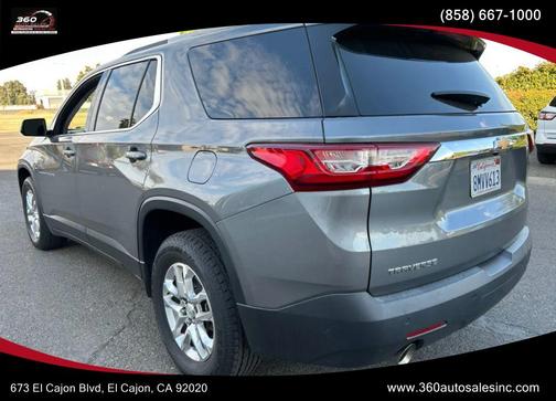 2018 Chevrolet Traverse LT Cloth