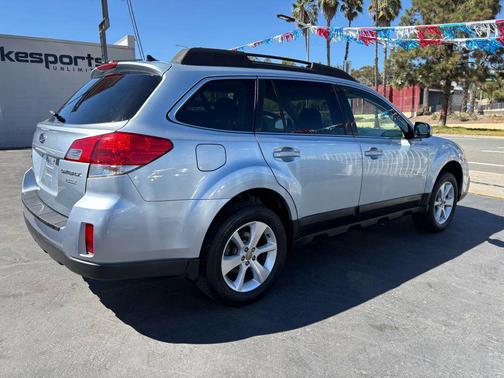 2014 Subaru Outback 2.5i Premium