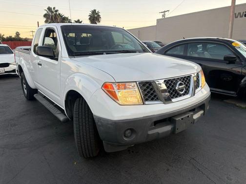 2007 Nissan Frontier XE King Cab