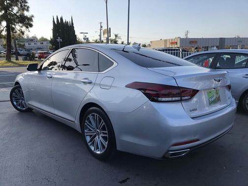 Santiago Silver 2019 Genesis G80 3.8