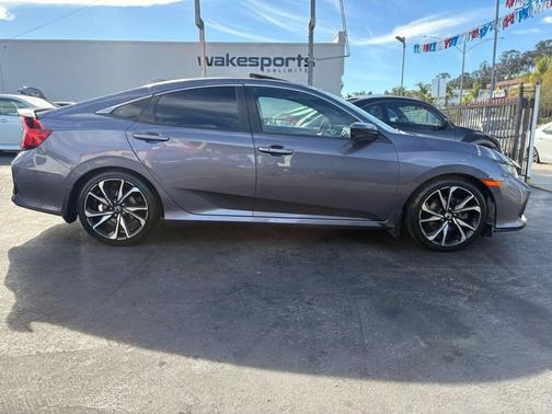 Modern Steel Metallic 2017 Honda Civic Si