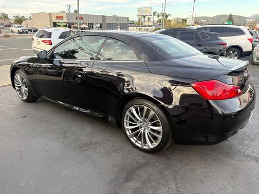 2013 INFINITI G37 Base