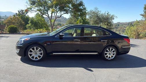 2012 Hyundai Equus Signature