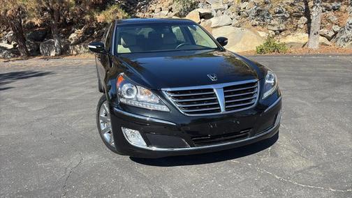2012 Hyundai Equus Signature