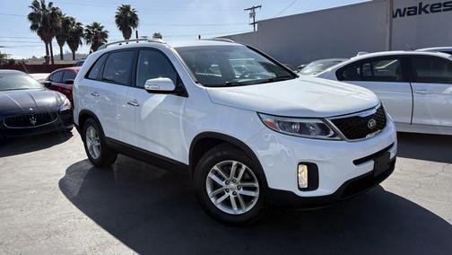 2014 Kia Sorento LX