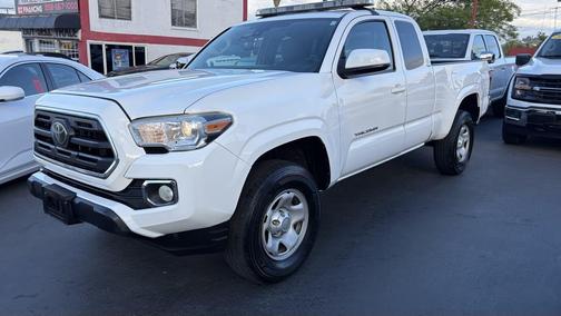Super White 2019 Toyota Tacoma SR5