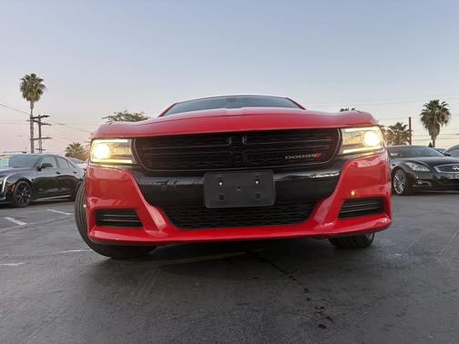 2018 Dodge Charger SXT