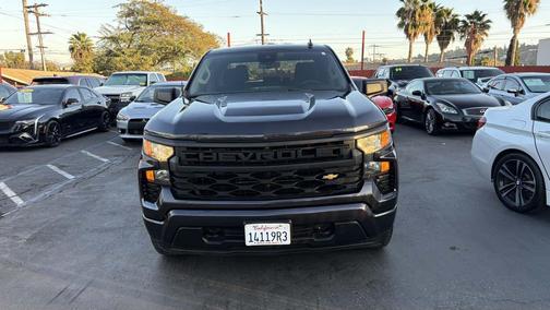 2022 Chevrolet Silverado 1500 Custom
