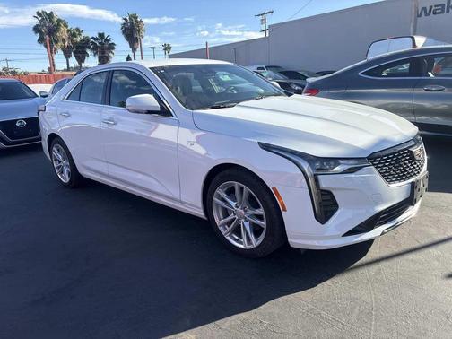 2024 Cadillac CT4 Luxury