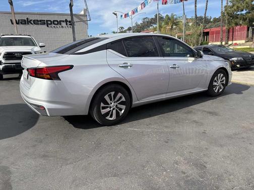 2020 Nissan Altima S FWD