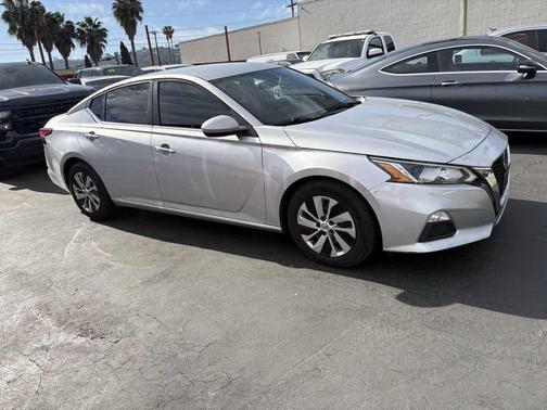 2020 Nissan Altima S FWD