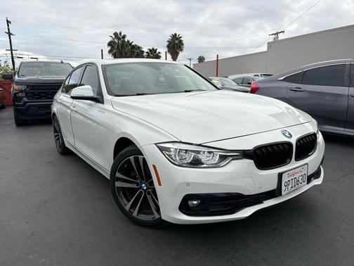 2018 BMW 330 330i Sedan 4D