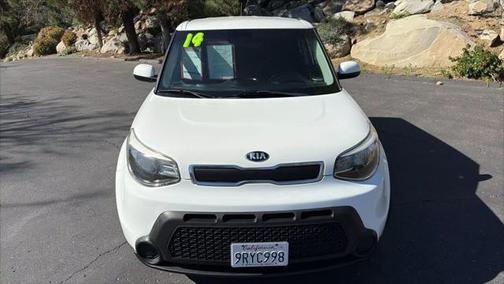 2016 Kia Soul Base