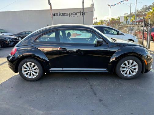 2015 Volkswagen Beetle 1.8T