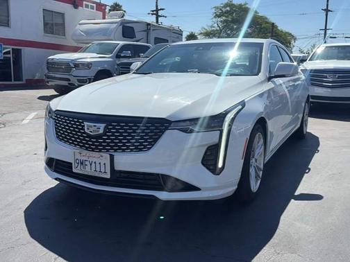 2024 Cadillac CT4 Luxury