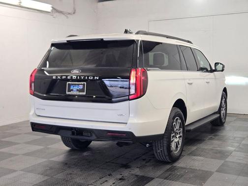 White Metallic 2026 Ford Expedition Max Active