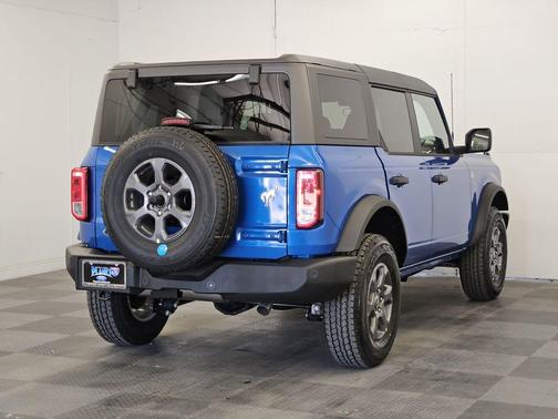 Blue Metallic 2025 Ford Bronco Big Bend