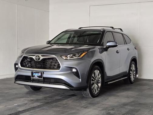 2024 Toyota Highlander PLATINUM