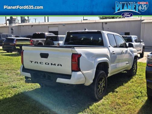 Ice 2025 Toyota Tacoma SR5