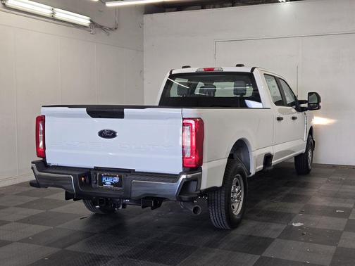Oxford White 2026 Ford F-250 XL
