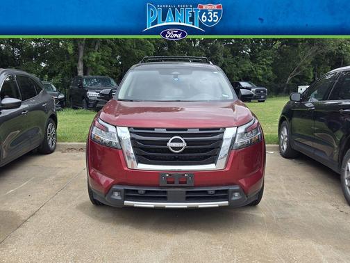 Red 2 Tone 2022 Nissan Pathfinder SL