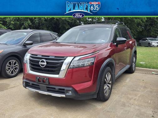 Red 2 Tone 2022 Nissan Pathfinder SL