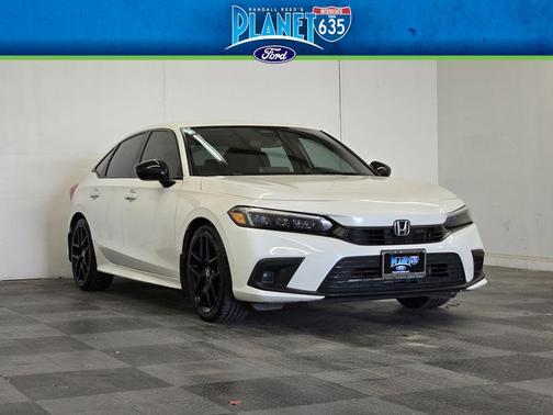 White 2024 Honda Civic Sport