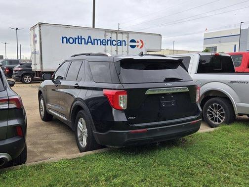 Black Metallic 2021 Ford Explorer XLT