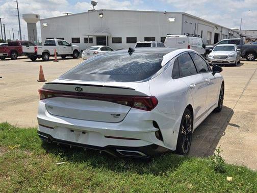 White Pearl 2021 Kia K5 GT-Line