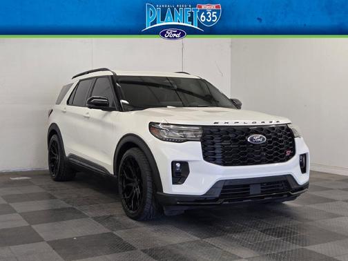 White Metallic 2025 Ford Explorer ST