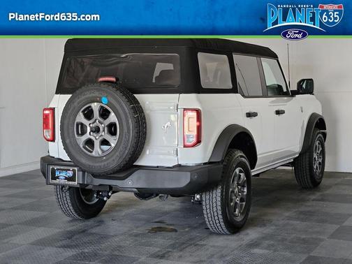 Oxford White 2025 Ford Bronco Big Bend