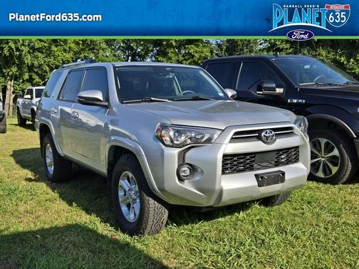 Classic Silver Metallic 2022 Toyota 4Runner SR5 Premium