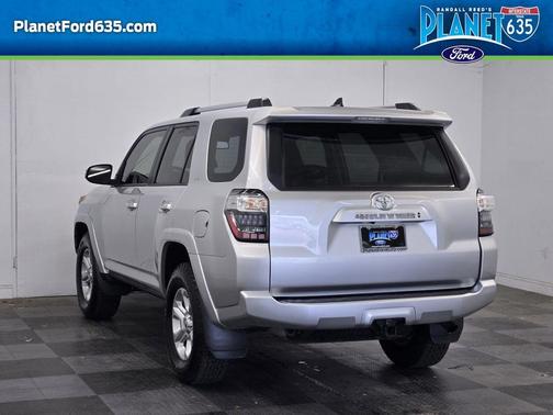 Classic Silver Metallic 2022 Toyota 4Runner SR5 Premium