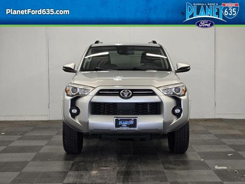 Classic Silver Metallic 2022 Toyota 4Runner SR5 Premium