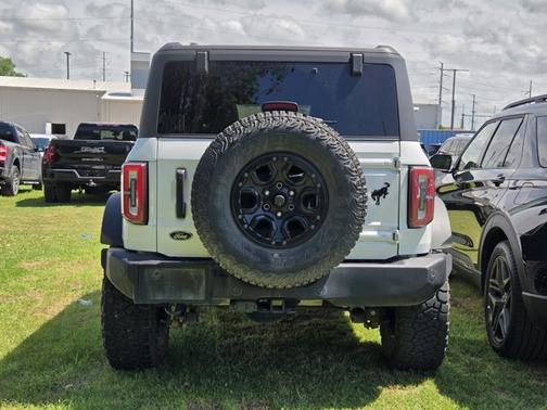 OXFORD WHITE 2023 Ford Bronco