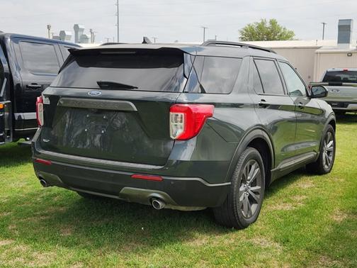 FORGED GREEN METALLIC 2023 Ford Explorer XLT