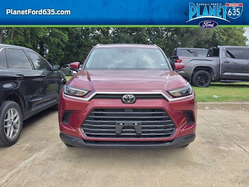 Pearl 2025 Toyota Grand Highlander XLE