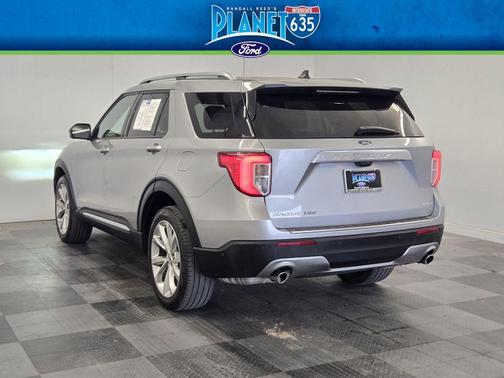 Silver Metallic 2023 Ford Explorer Platinum