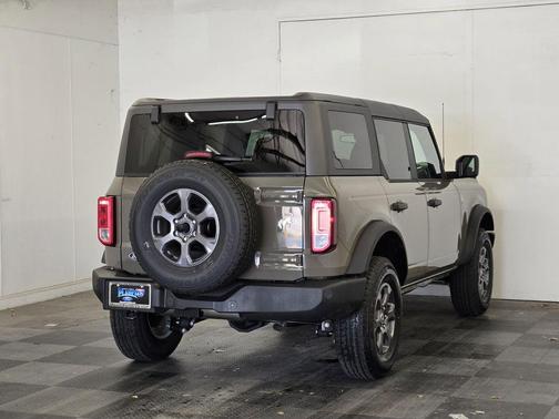 Gray 2026 Ford Bronco Big Bend