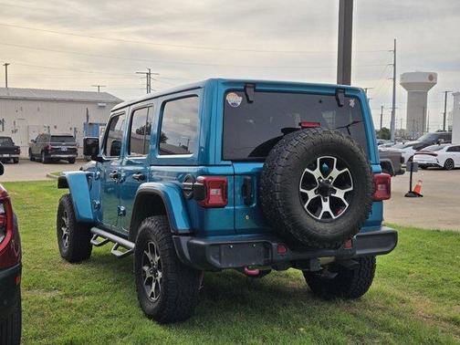 Bikini Pearlcoat 2020 Jeep Wrangler Unlimited Rubicon