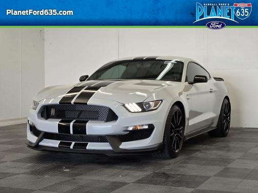 Avalanche 2017 Ford Shelby GT350 Base