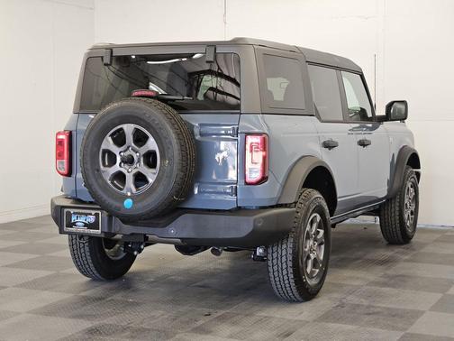 Azure Gray Metallic 2025 Ford Bronco Big Bend