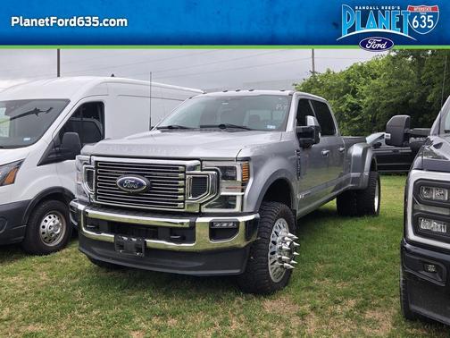 Silver Metallic 2021 Ford F-350 Lariat Super Duty