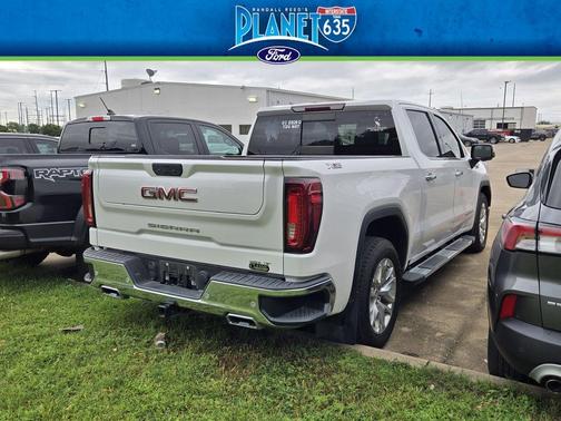 White Frost 2022 GMC Sierra 1500 Limited SLT