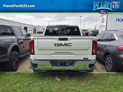 White Frost 2022 GMC Sierra 1500 Limited SLT