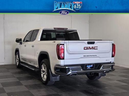 White Frost 2022 GMC Sierra 1500 Limited SLT